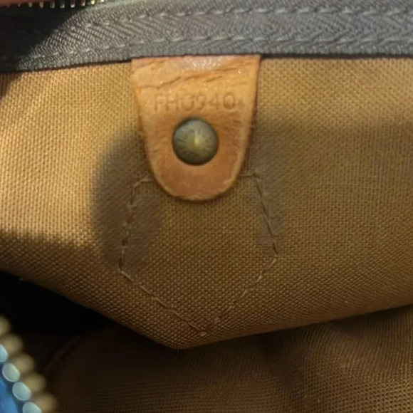 Louis Vuitton speedy 30- COA included - Picture 6 of 9